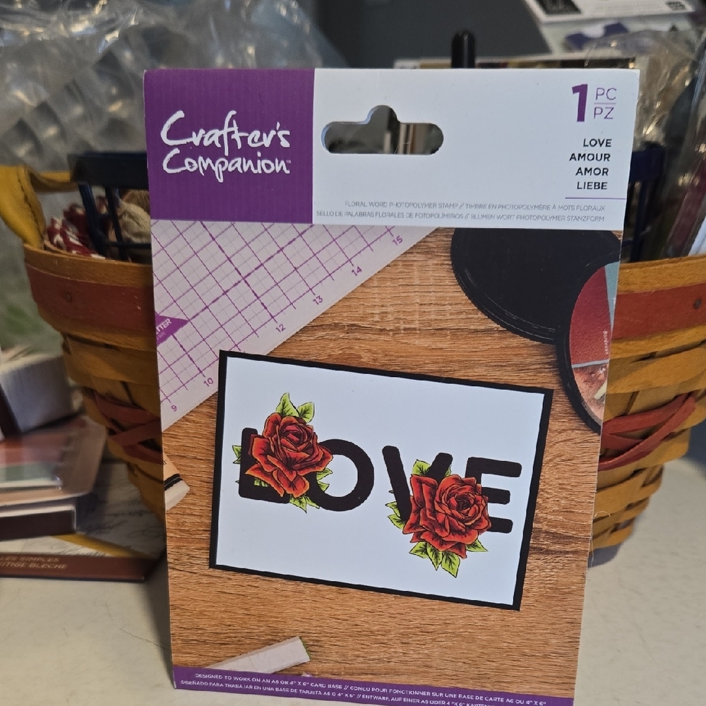 Crafter's Companion Decorative Floral Frame 'Love' Stamp Set NEW